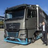 In 100 Jahren vom Diesel- zum E-Lkw: MAN liefert ersten eTGX an Kunden aus