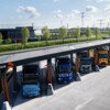 Studie: Gemeinsame Ladeparks senken E-Lkw-Kosten