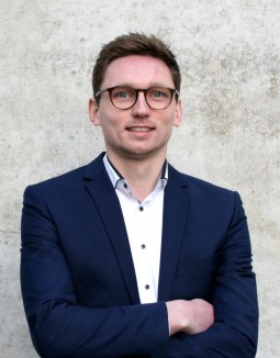Julian Janocha