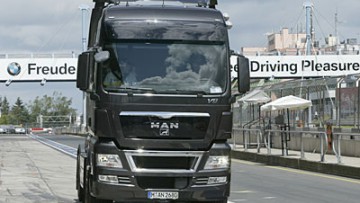 MAN TGX V8 18.680