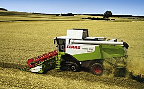 Claas übergibt  Dieselmotoren-Logistik der an Fiege