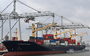 Hafen Rotterdam verzeichnet Einbruch