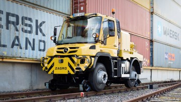 Mercedes präsentiert Unimog für Straße und Schiene