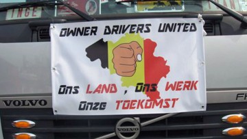 LKW-Protestfahrt auf Belgiens Autobahnen