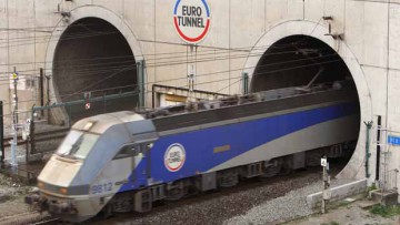 Flüchtling stirbt im Tunnel unter dem Ärmelkanal 