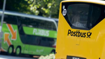 Flixbus könnte künftig DHL-Pakete befördern