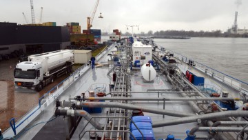 Hafen Antwerpen plant LNG-Bunkerstation