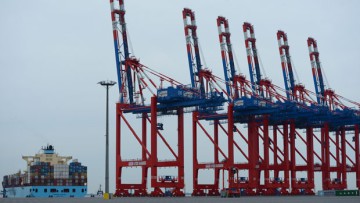 Hintergrund: Eurogate glaubt an den Jade-Weser-Port