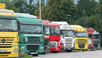 Experte: Zahl der LKW wächst weniger stark als das Gütervolumen