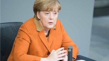 Merkel unterstützt Wirtschaft im Streit um Werkverträge