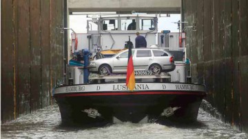 Streik setzt Schiffe auf dem Neckar weiter fest