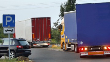 Niedersachsen will hunderte neue Lkw-Parkplätze an Autobahnen bauen