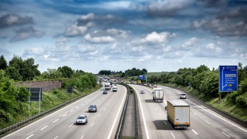 CSU kontra CSU: Streit um Dobrindts Autobahnpläne 