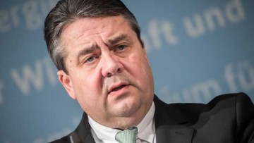 Gabriel legt Veto gegen Pläne zur Autobahn-Privatisierung ein