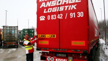 Die ersten Lang-LKW fahren im Kombinierten Verkehr