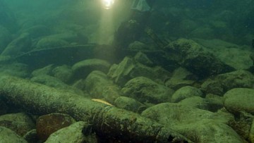 Fluss Fulda wegen möglichen Bombenfundes gesperrt 