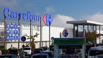 Carrefour setzt auf Mammut-Logistikstandorte