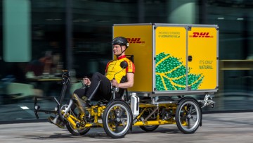 DHL testet Lastenfahrräder mit Containerboxen