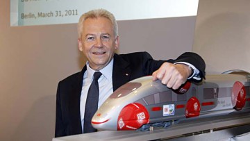 Bahn peilt 2011 zwei Milliarden Euro Gewinn an