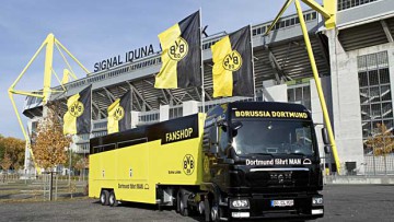 MAN baut Fanmobil für Borussia Dortmund