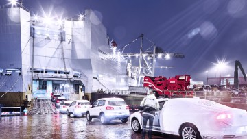 RoRo - Umschlag am Unikai