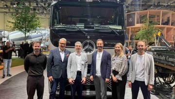 Mercedes-Benz Trucks liefert 900 Actros L ProCabin an Girteka