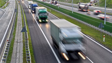 BAG: Straße legt beim Güterverkehr am meisten zu