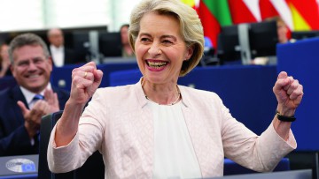 Ursula von der Leyen in Freude