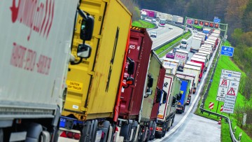 Alpenquerender Verkehr