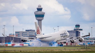 Carolux, Flugzeug, Flughafen Amsterdam-Schiphol