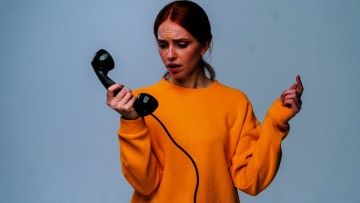 Azubi am Telefon ratlos