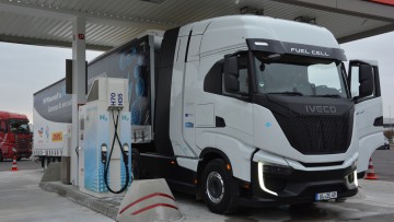 BMW setzt Iveco-Wasserstoff-Lkw ein