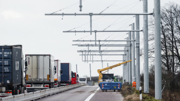 A1 zwischen Lübeck und Reinfeld in der Nacht zum Sonntag gesperrt 