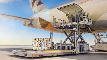 Etihad Cargo Jettainer Lademitel Luftfracht