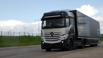 H2 Actros Daimler