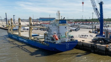 Rhenus kooperiert mit Cosco bei Spezialtransporten