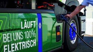 Milence-Lkw wird geladen