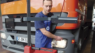 Licht-Test beim Lkw