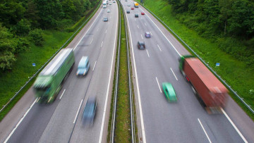 Mautstatistik: Anteil ausländischer Lkw weiter gestiegen