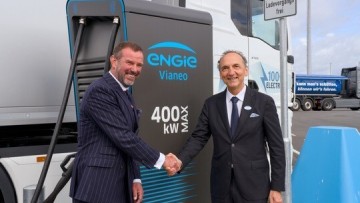 Neuer Lkw-Schnellladepark startet im Port of Kiel