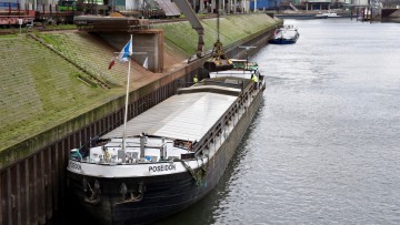 RheinCargo bietet Massenguttaxi am Hafenstandort Neuss / Düsseldorf an