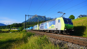 Kombinierter Verkehr: CargoBeamer erhöht Zugfrequenzen auf drei Relationen
