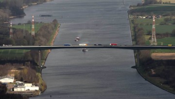 Rader Hochbrücke