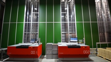 Autostore-Anlage in einer Lagerhalle von Schenkelberg Logistik