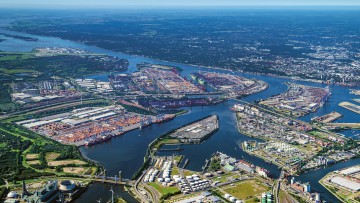 HHLA Containerterminals im Hamburger Hafen