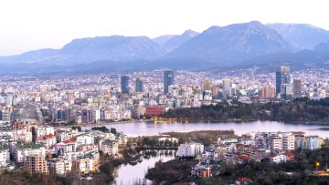Tirana Gebrüder Weiss