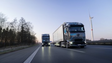 eActros_Testwart_Megawattladen