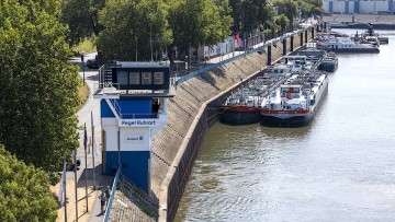 Niedrigwasser_Rhein_Duisburg
