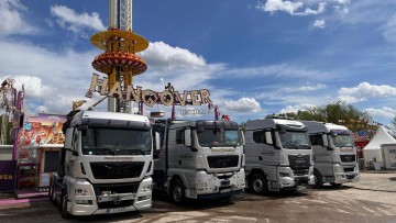 Hangover Tower Schneider OHG Fahrgeschäft Trucks