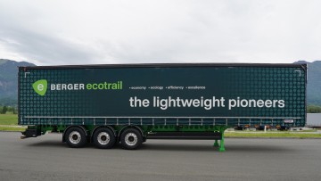 Seitenansicht eines BERGERecotrail Sattelaufliegers